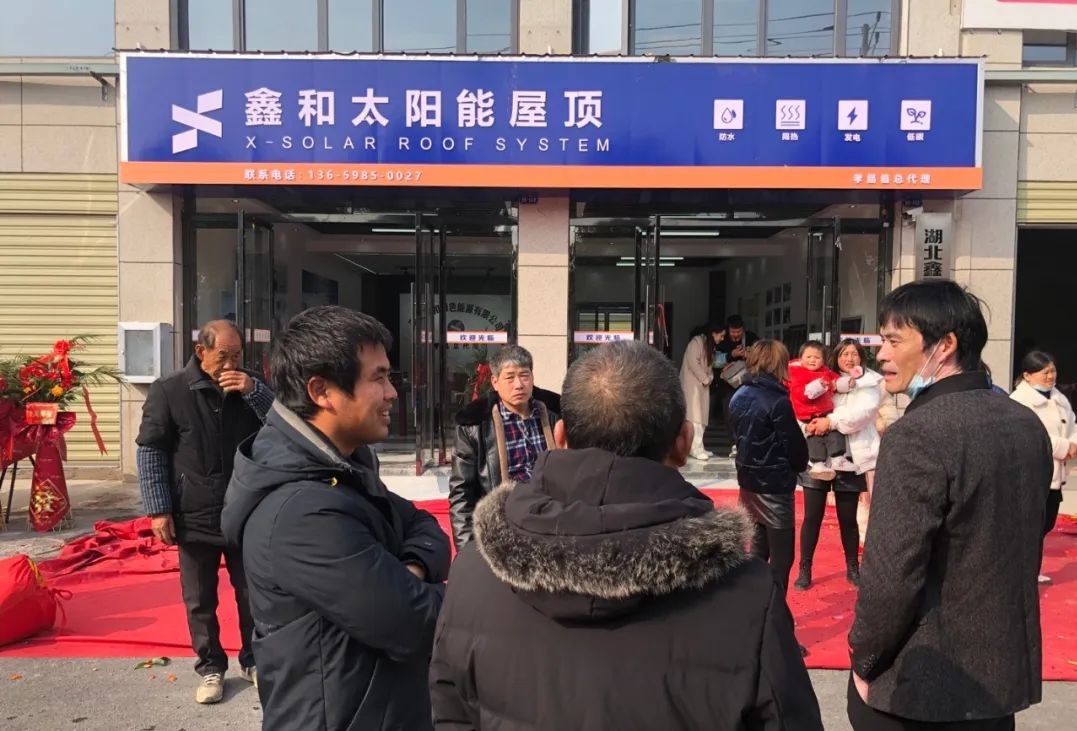 2022哪个行业会火？若是非要选的话，那肯定非光伏新能源行业莫属，抓住风谈锋有更多机遇……