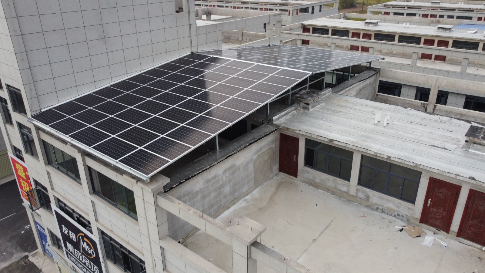 国度能源局：光伏8月新增6.74GW，1-8月累计44.78GW，同比新增102%